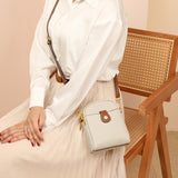 Sac à bandoulière unicolore multifonctionnel en cuir souple