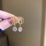 Boucles d'oreilles à la mode avec couronne de diamants