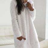 Robe Chaude à Col Rond de Couleur Unie