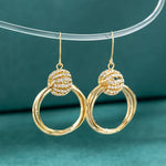 Boucles D'oreilles Géométriques Superposées en Diamant