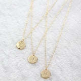 Collier rond avec lettres