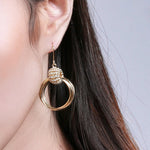 Boucles D'oreilles Géométriques Superposées en Diamant