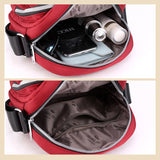 Petit sac à bandoulière carré en nylon de couleur unie