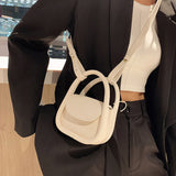 Mini étui pour casque en cuir coloré