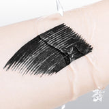 Mascara en bouteille métallique imperméable et anti-taches