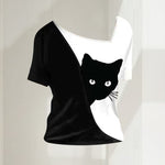 T-shirt chat noir à encolure diagonale