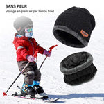 Ensemble Hiver Bonnet avec Écharpe en Tricot