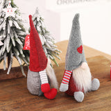 Poupée Âgée Sans Visage De Noël