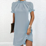 Robe mi-longue à manches lanterne