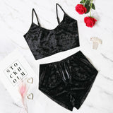 Lingerie sexy en velours à col en V