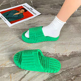 Pantoufles En Relief Moelleux