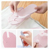 Pantoufles en plastique pliables