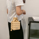 Sac à bandoulière à carreaux avec cordon de serrage