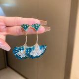 Boucles d'oreilles feuille de ginkgo en forme d'éventail en cristal incrusté de diamants