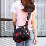 Sac à main à bandoulière en nylon multi-poches pour femme