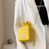 Sac à bandoulière à carreaux avec cordon de serrage