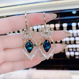 Boucles d'Oreilles Fleur Zircon Rhombique Saphir