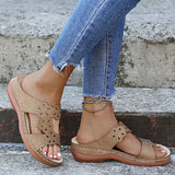 Pente Décontractée Creuse Pour Femmes Avec Des Pantoufles