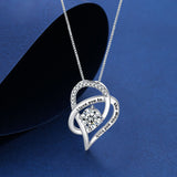 Colliers de lettres en forme de coeur pour maman