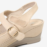 Sandales compensées à crochet creux