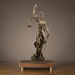 Décoration de la statue de la déesse de la justice