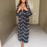 Robe Ample à Col en V