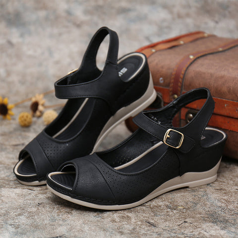 Sandales compensées à crochet creux