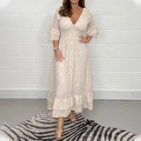 Robe brodée ample à taille haute