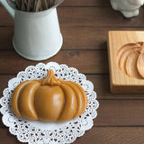 Coupe-biscuits à motifs en bois