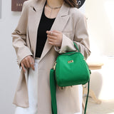 Sac à dos en nylon léger et tendance pour femmes