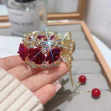 Épingles à cheveux roses vintage