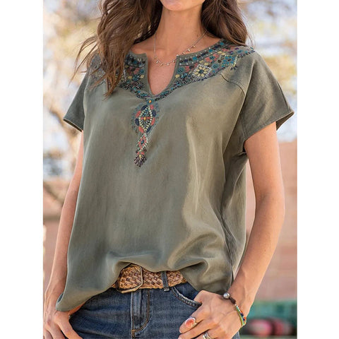 T-shirt ethnique occidental