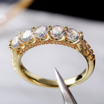 Bague à une Rangée Zircon