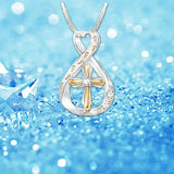 Collier mode 8 caractères