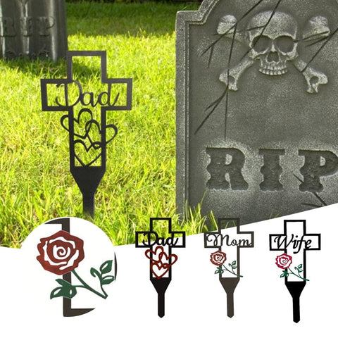 Pieu de la croix commémorative du cimetière pour les parents