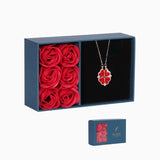 Collier de trèfle à quatre feuilles plié de manière créative