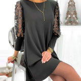 Robe Unie à Col Rond et Manches Bouffantes