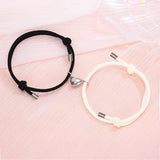 Bracelets magnétiques pour couples