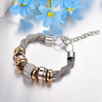 Bracelet d'accent d'anneau entrelacé