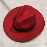 Fedora à la mode britannique