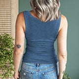 Gilet slim uni à boutons pour femme