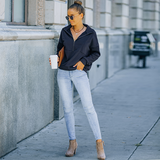 Sweat-shirt à col roulé de couleur unie