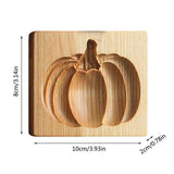 Coupe-biscuits à motifs en bois