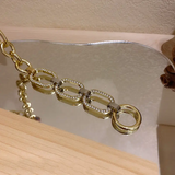 Collier pompon élégant et tendance