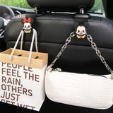 Crochet pour voiture de dessin animé