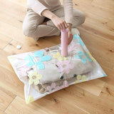 Sacs de compression pour le rangement sous vide