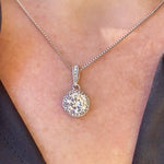 À mon collier étincelant d'âme soeur