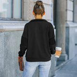 Sweat-shirt à col roulé de couleur unie