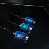 Collier de méduses qui brille dans le noir