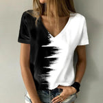 T-shirt à col en V contrasté